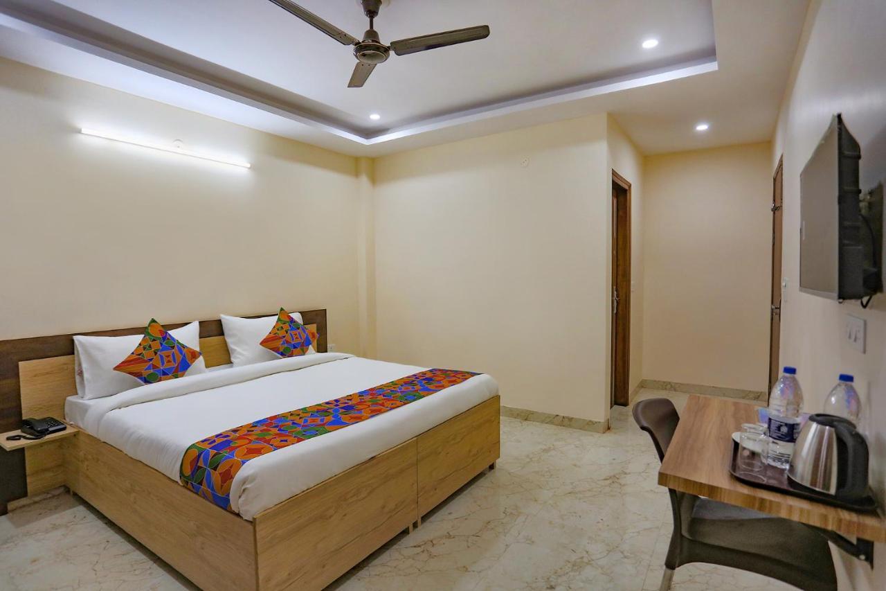 Fabhotel Star Corporate Suite Gurgaon Exterior foto
