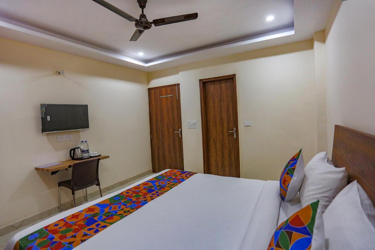 Fabhotel Star Corporate Suite Gurgaon Exterior foto