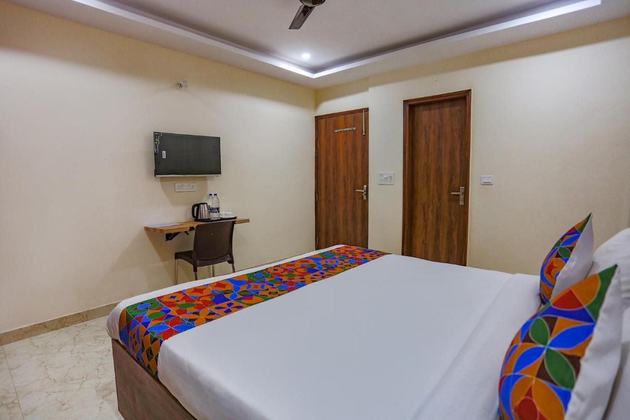Fabhotel Star Corporate Suite Gurgaon Exterior foto